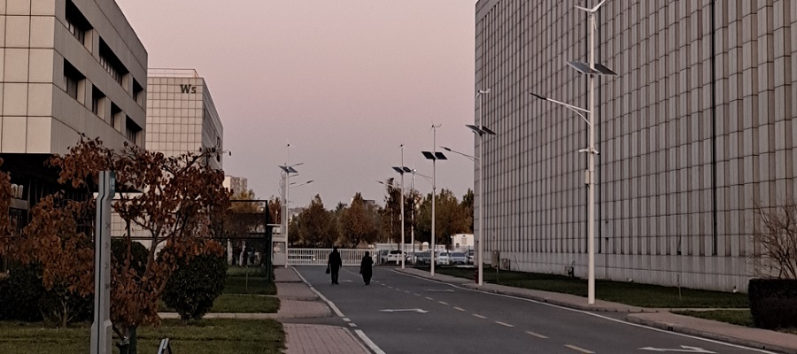 solar powered street light