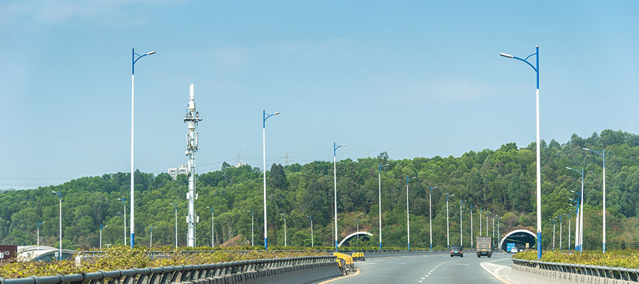 solar panel street light